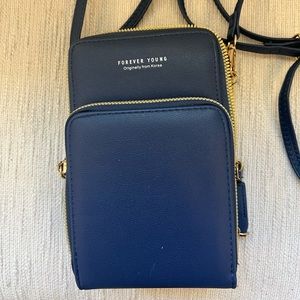 Navy cross body multi pockets